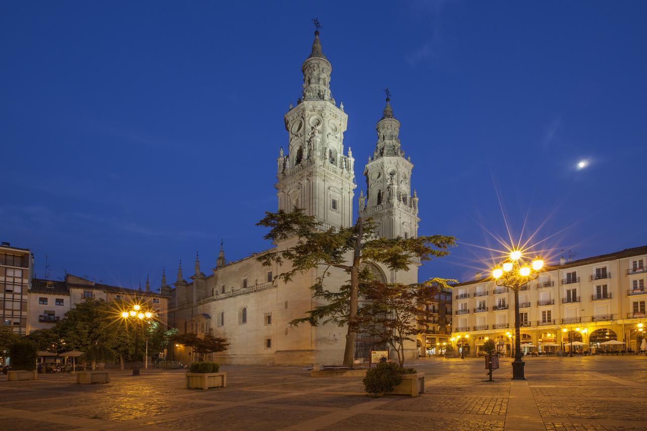 Winederful Hostel & Cafe Logroño Zewnętrze zdjęcie