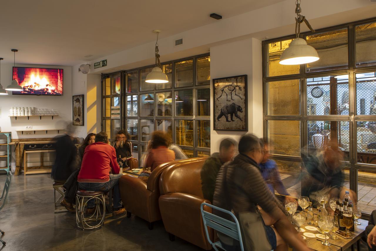 Winederful Hostel & Cafe Logroño Zewnętrze zdjęcie